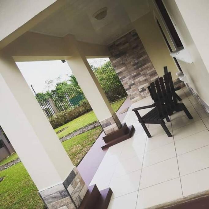 Elegant Villa In La Fortuna With Spacious Backyard Plus Very Private Pool & Parking Exterior photo