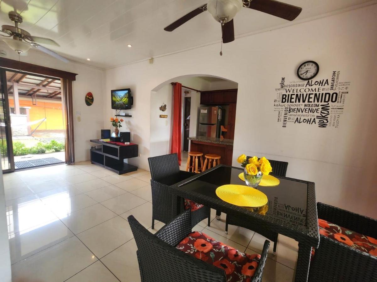 Elegant Villa In La Fortuna With Spacious Backyard Plus Very Private Pool & Parking Exterior photo